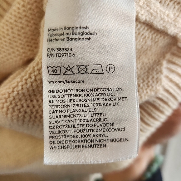 H&M Divided Cream Flower Embroidered Knit Sweater Medium Grannycore Cottagecore - Picture 5 of 6